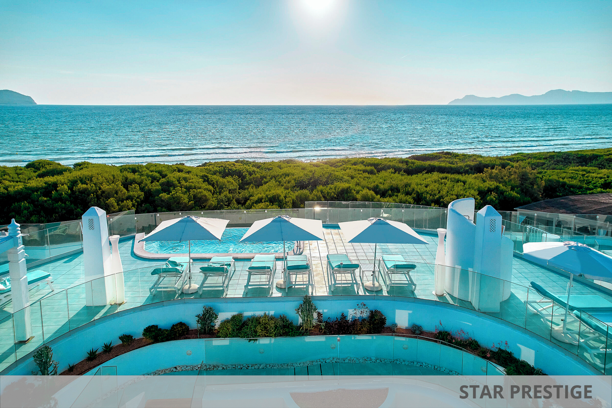 //www.jet2holidays.com/-/media/assets/product images - custom overview groups/pmi/pmi_70024_iberostar_albufera_playa_pmi_0823_01.jpg